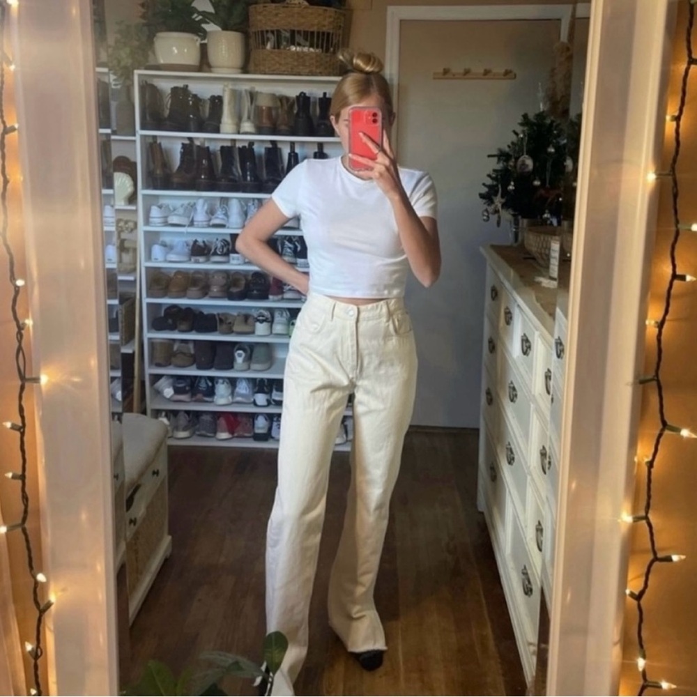 pull&bear beige high waisted jeans with ankle slits